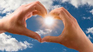 Unbestritten ist heute: IT-Services aus der Cloud bieten verlässliche Verfügbarkeit und Sicherheit auf einem Niveau, wie es Unternehmen meist selbst nicht mehr gewährleisten können. (gemeinfrei © Oliver Peters)