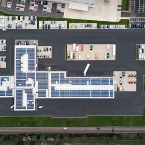 Das Gelände in dem neu entstandenen Industriegebiet ist 50.000 Quadratmeter groß.(Bild:  Herbrand)