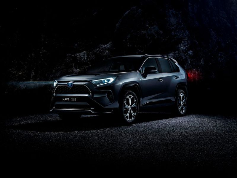 Der RAV4 erhält zum Herbst eine Plug-in-Hybrid-Variante. (Bild: Toyota)