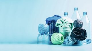 Oggi le materie plastiche sono presenti nella nostra vita quotidiana nelle forme più disparate e con le funzioni più varie. (Immagine simbolica) (Immagine:© ximich_natali - stock.adobe.com)