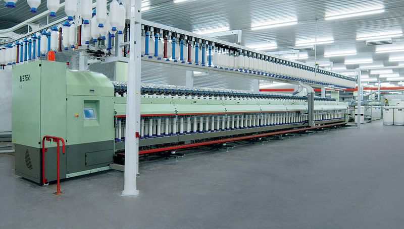 Rieter Gesamtanlagen  ... bieten mehr als nur Spinnereimaschinen von der Faser bis zum Garn. Eine perfekte Abstimmung der Maschinen über den gesamten Prozess sichert die wirtschaftliche Herstellung der geforderten Garnqualität. (Archiv: Vogel Business Media)