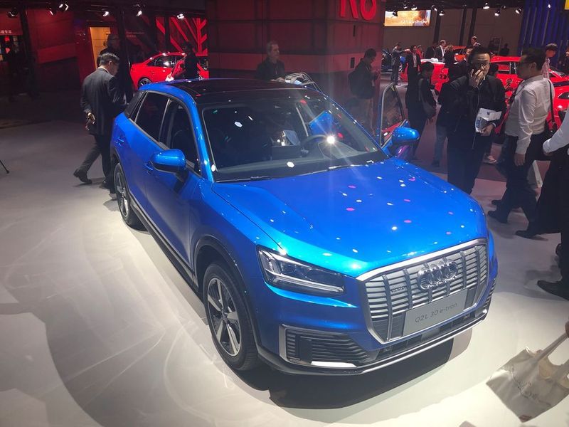 Mit dem Q2L E-Tron zeigen die Ingolstädter auch ein Serienauto.  (press-inform)