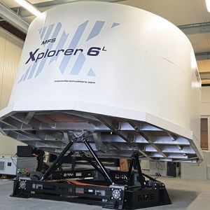 Die dynamischen Plattformen von MFS dienen als beweglicher Untersatz für verschiedenste Simulatoren wie unter anderem Flugsimulatoren zur Pilotenausbildung