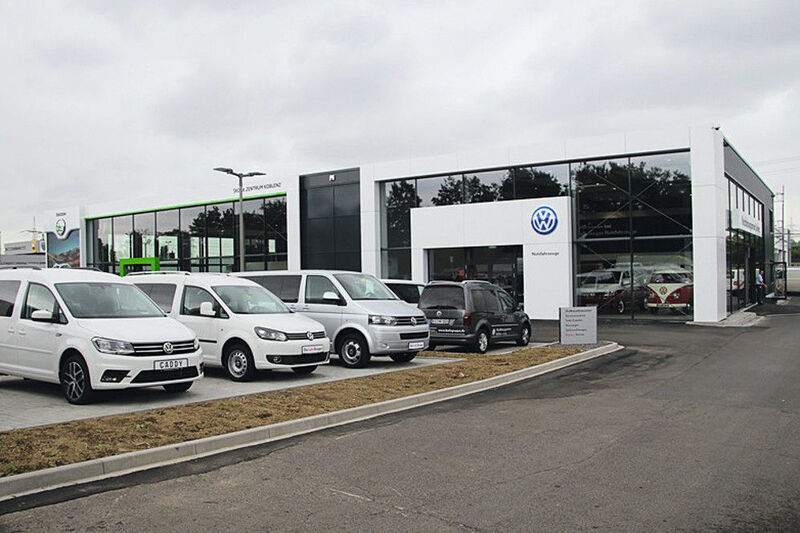 In Koblenz ist die Gruppe auch mit einem neuen VW-Nutzfahrzeugzentrum vertreten. (Löhr-Gruppe)