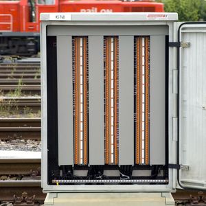 3 In den Klemmkästen  ... werden Schnellanschlussklemmen aus der Produktfamilie Clipline von Phoenix Contact eingesetzt. Bilder: Phoenix Contact