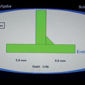 Optimale Parameter auf Knopfdruck: die neuentwickelte Invertig.Pro digital ermittelt die besten Parameter für eine Schweißaufgabe auf Basis einer Schweißexpertendatenbank. 