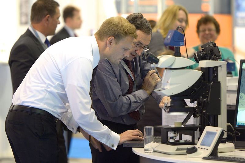 Eindrücke von der Werkstoffwoche Dresden 2015. (Bild: Werkstoffwoche Dresden)