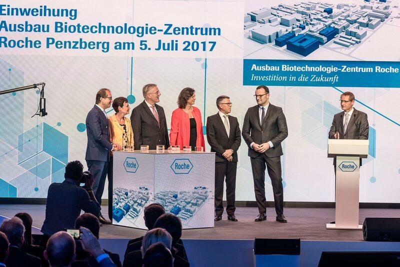 600 Millionen Euro in fünf Jahren und fünf Neubauten am Biotechnologie-Standort Penzberg waren ein guter Grund zu feiern. (Roche Diagnostics)