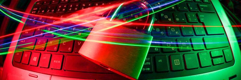 Durch eine Schärfung des Bewusstseins der Developer lässt sich die Sicherheit mit wenig zusätzlichem Aufwand deutlich verbessern. Durch eine Schärfung des Bewusstseins der Developer lässt sich die Sicherheit mit wenig zusätzlichem Aufwand deutlich verbessern.
