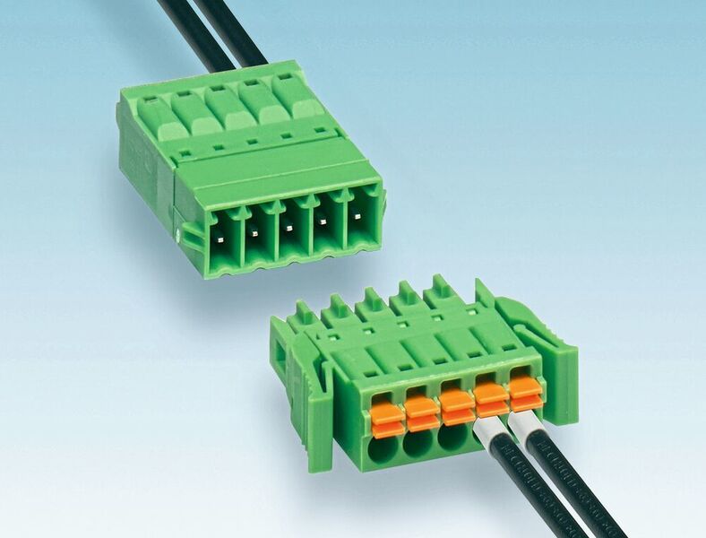 Bild 3: Leiterplattensteckverbinder mit werkzeuglosem und zeitsparendem Push-in-Anschluss. Die definierte Kontaktkraft sorgt für die langzeitstabile Kontaktierung einer Wire-to-wire-Verbindung. (Phoenix Contact)