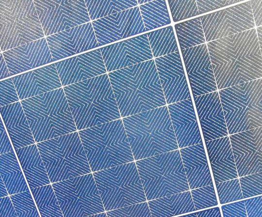 Ab heute gibt es für chinesische Solarsystemhersteller, die ihre Produkte exportieren wollen, keine Steuerleichterungen mehr. Damit sei das Preisdumping beendet. Doch es gibt auch kritische Stimmen ...(Bild:  Tongwei)