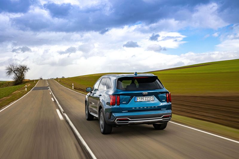 Verbrenner oder elektrisch? Für den Kia Sorento stellt sich diese Frage nicht. (Bild: Kia)