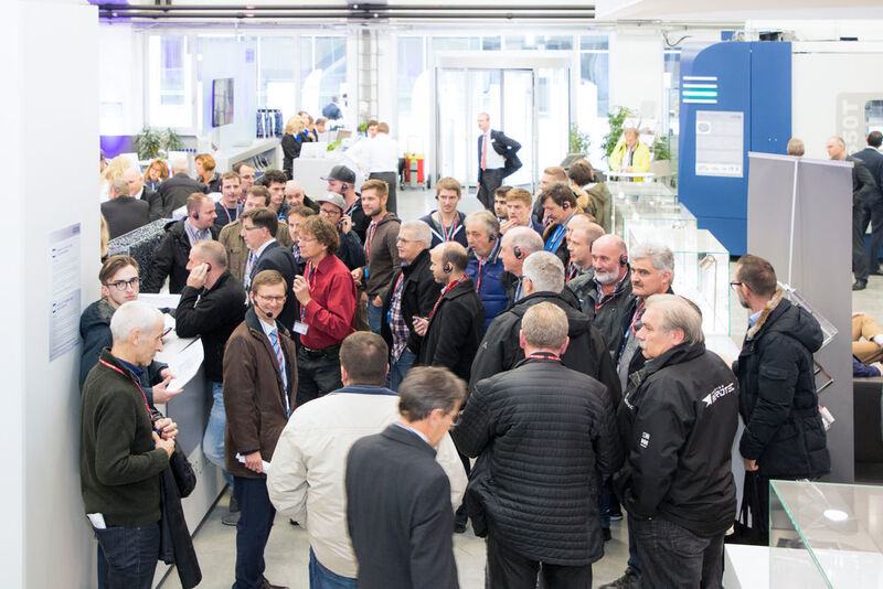 Zwei Monate nach der EMO Hannover wollten viele Besucher ihre Chance nutzen und einen Blick hinter die Kulissen von GROB werfen.  (Grob-Werke)