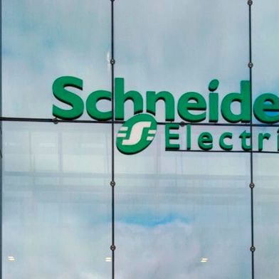 Schneider Electric aus Frankreich gibt bekannt, dass man die bulgarische Shelly Group übernehmen wird. Lesen Sie hier, was es damit auf sich hat ... (Bild: Schneider Electric)
