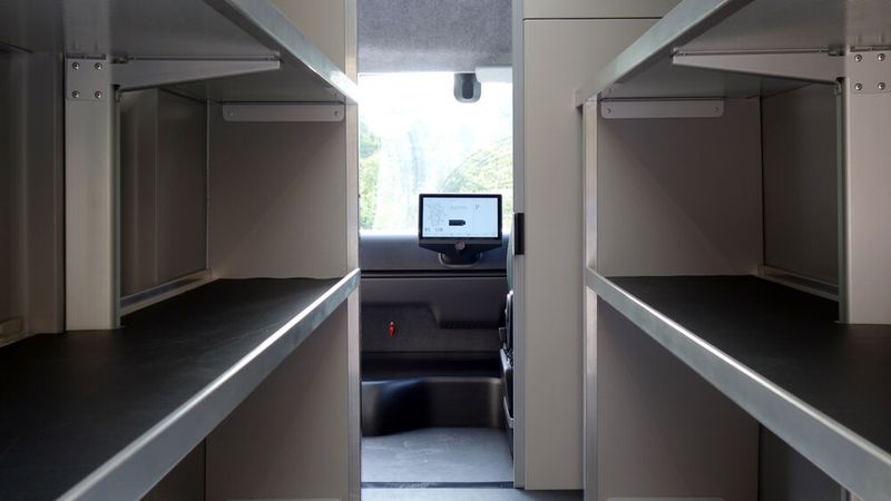 Der erste Kunde ist UPS, dementsprechend hat Arrival den Van zunächst als Fahrzeug zur Paketauslieferung entwickelt. (Bild: Wehner)