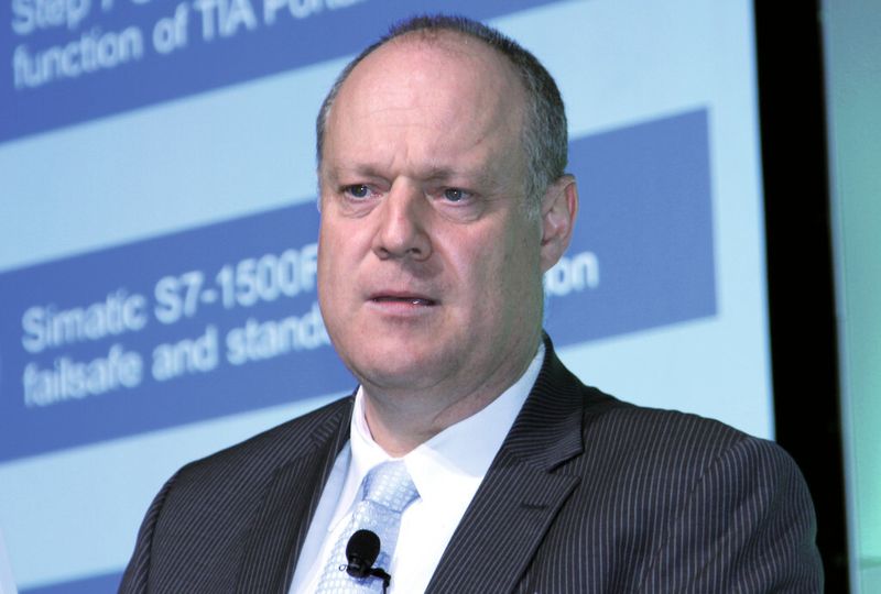 Eckard Eberle, CEO Industry Automation Systems: „Was uns antreibt, ist die Durchgängigkeit der Systeme vom Design über die Produktion bis hin zum Service.“ (Bild: Michel)