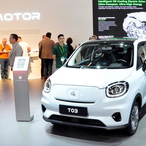 Leapmotor verkauft in Frankreich bereits den T03. Allerdings sind die Stückzahlen niedrig. Die Chinesen sehen das Engagement dort als Pilotprojekt.(Bild:  Wehner – VCG)