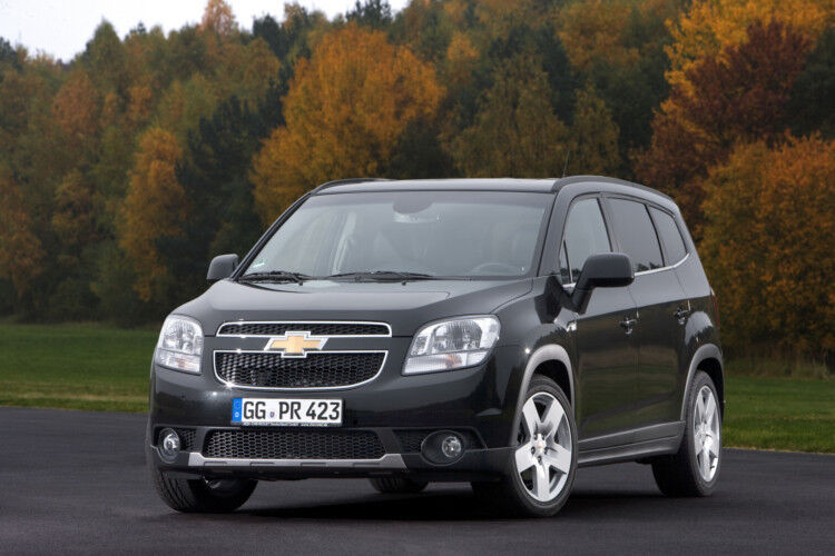 2013 tritt der Chevrolet Orlando mit neuen Ausstattungsdetails und einem weiteren Motor an. Es ist ein starker und gleichzeitig verbrauchsgünstiger 1,4-Liter-Turbo-Benziner. (Chevrolet)