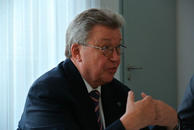 VDMA-Präsident Reinhold Festge verwies darauf, dass der Kontinent ungeahnte Potentiale böte. (Bild: Schamari)