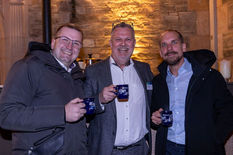 (v. l.) Sebastian Lorenz (HuG) mit Frank Pauls und Christoph Langer (beide Fsas) (Bild: Fsas)