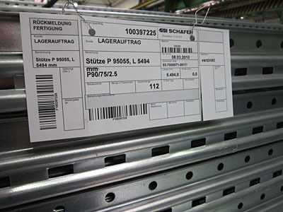 Der Spezialist für industrielle Kennzeichnungen S+P Samson GmbH stellt Systeme für die Stückgut- oder Behälterkennzeichnung vor, die eine automatische Statusverfolgung sicherstellen.  (Logimat)