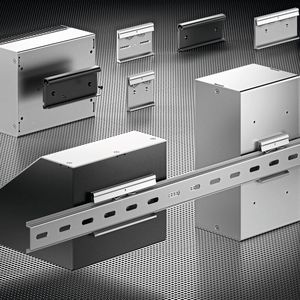 Bild 1:  Die Montage der Gehäuse auf Tragschiene erfolgt über universelle Befestigungsklammern aus Aluminium oder Kunststoff.(Bild:  © Fischer Elektronik)