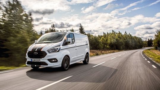 Der Transit erwies sich für Ford als Stütze in den verkaufsschwachen Lockdown-Monaten. Der Transit erwies sich für Ford als Stütze in den verkaufsschwachen Lockdown-Monaten.