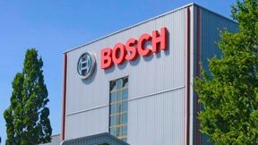 Bosch hat im letzten Jahr schon Tausende von Stellen abgebaut. Aber die Pläne sehen bekanntlich vor, dass es Zigtausende werden. Wie es heißt, laufen die Verhandlungen in den meisten betroffenen Werken zufriedenstellend, um das Schlimmste zu vermeiden. (Bild: Bosch)