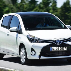 Der Kleinwagen verbuchte in Deutschland schon 2013 einen bemerkenswerten Hybridanteil von 40 Prozent. Mit dem überarbeiteten Modell soll dieser Anteil sogar auf 48 Prozent steigen.