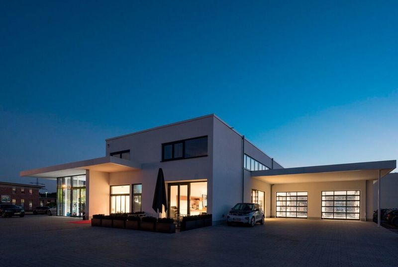 Alle 50 Mitarbeiter des Standortes arbeiten jetzt unter einem Dach. (Linus Lintner Fotografie)