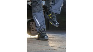 Der Halbschuh „Admiral John“ S1PS FO HRO LG SC SR ESD aus der Baak Schuhserie „Adventure“ sei sommertauglich und mit einigen Innovationen für mehr Schutz und Komfort ausgestattet. (Bild: Baak GmbH & Co. KG)