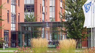 Der Aufsichtsrat der ZF Friedrichshafen AG hat ein neues Vorstandskonzept beschlossen: Es soll im Laufe des Jahres 2013 die bisherige Trennung von Divisions- und Ressortverantwortung aufheben. (Foto: ZF Friedrichshafen)