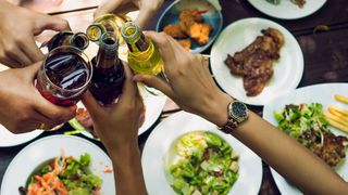 Bei der Regulation des Hungergefühls spielen Neuropeptide eine wichtige Rolle. (©torwaiphoto - stock.adobe.com)