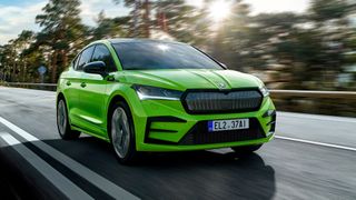 Skoda will mit dem Enyaq Coupé die Elektro-Offensive fortsetzen und neue Zielgruppen ansprechen. (Bild: Skoda)