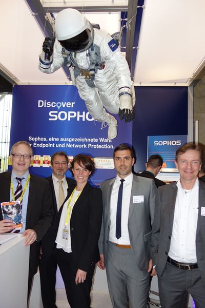 Sogar von oben wird das Sophos Team durchleuchtet! (Bild: IT-BUSINESS)