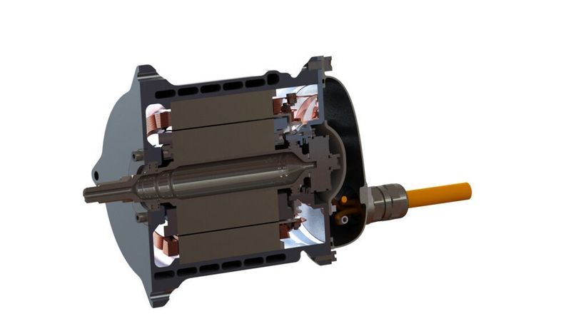 Querschnitt durch einen E-Motor. Additive Drives fertigen für Elektromotoren die Kupferleiter per SLM-Verfahren. So kann das Startup die Leiter an jede benötigte Form anpassen und die Abgabeleistung des Motors um 45 % steigern. (Additive Drives)