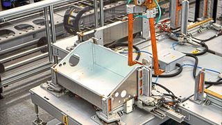 Auch im vierten Quartal 2019 mussten die italienischen Hersteller von Werkzeugmaschinen, Robotern und Automation zweistellige Auftragsrückgänge verkraften. (Salvagnini)