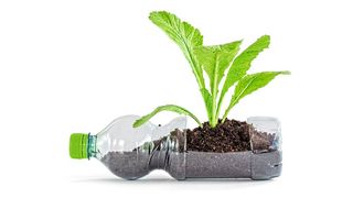 Ein neuentwickelter Kunststoff von Forschern der Uni Konstanz soll beständig aber auch gut kompostierbar sein (Symbolbild). (Bild: 18042011 - stock.adobe.com)