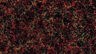 Schnitt durch die Karte der großräumigen Struktur des Universums aus dem Sloan Digital Sky Survey und seinem Unterprogramm, dem Baryon Oscillation Spectroscopic Survey (BOSS). Jeder Punkt in diesem Bild zeigt die Position einer Galaxie vor sechs Milliarden Jahren. Das Bild umfasst etwa 1/20 des Himmels – einen Ausschnitt des Weltalls, der sechs Milliarden Lichtjahre breit, 4,5 Milliarden Lichtjahre hoch und 500 Millionen Lichtjahre dick ist. Die Farbe ist ein Maß für die Entfernung von der Erde, von gelb für Galaxien auf der uns zugewandten Seite der Scheibe bis zu lila auf der weiter entfernten Seite. Galaxien klumpen, sie zeigen große Haufen und Hohlräume dazwischen. Dies blasenförmige Struktur wurde bereits im ersten Bruchteil einer Sekunde nach dem Urknall angelegt. Das Bild enthält 48.741 Galaxien, etwa drei Prozent des gesamten Katalogs. Graue Flecken sind kleine Regionen ohne Daten. (Daniel Eisenstein and SDSS-III)