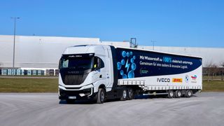 BMW testet zwei Iveco S-eWay Fuel Cell Lkw im Realbetrieb. (Bild: BMW)