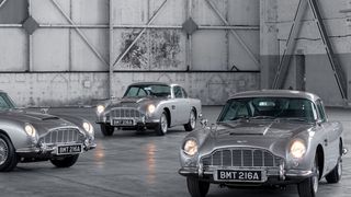 James-Bond-Autos sind zeitlose Klassiker – ganz besonders der Aston Martin DB5 aus „Goldfinger“. Der schnellste ist allerdings der Aston Martin DBS V12 von 2007. (Bild: Max Earey/Aston Martin)