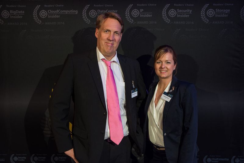 Claudia Lehmann und Maximilian Kleine-Brockhoff von FNT. (Dominik Sauer / VIT)