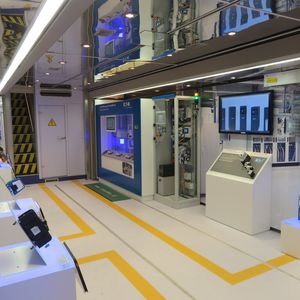 Im Inneren des Trucks: Lösungen von Eaton, die Maschinen sicherer und effizienter machen sollen.