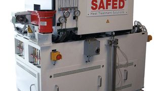 Four de trempe à tapis transporteur. (Image:  SAFED Suisse SA)