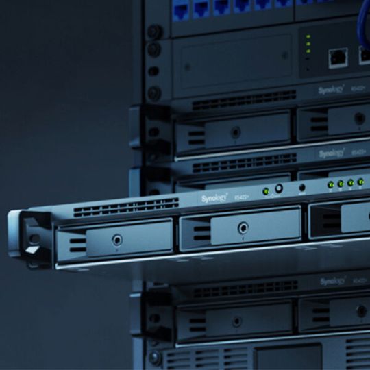 Die Synology RackStation RS422+ ist für den Einsatz in kleinen Unternehmen gedacht.(Bild:  Synology)