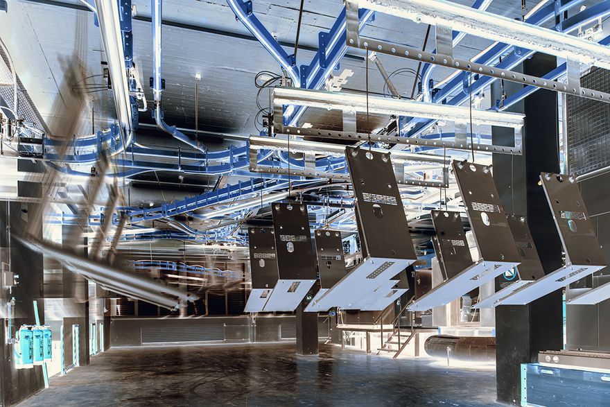 production-room-3959-be--63e0f02c76094 (Tool-Temp AG Apparate- und Maschinenbau)