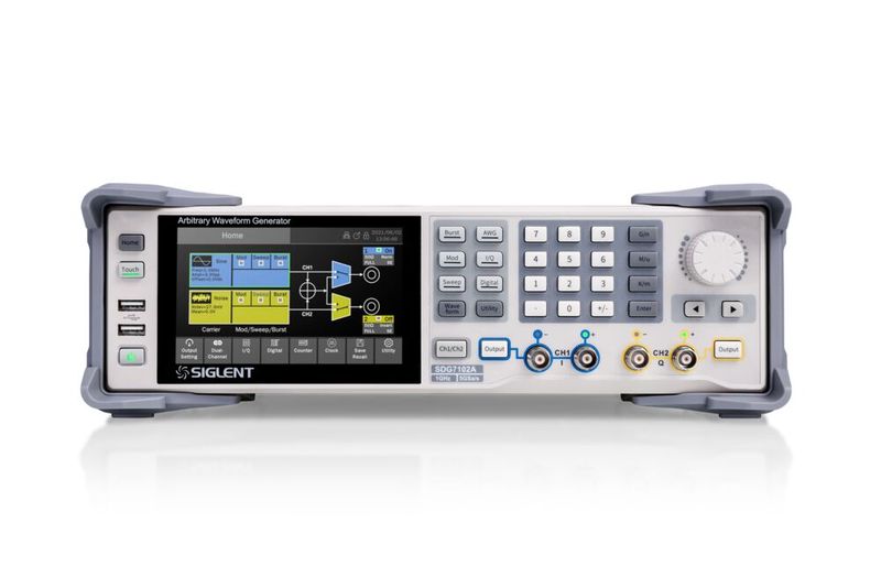 Der zweikanalige Arbiträr-Funktionsgenerator der Serie SDG7000A vereint hervorragende Spezifikationen und eine hohe Flexibilität.  (Bild: Siglent)