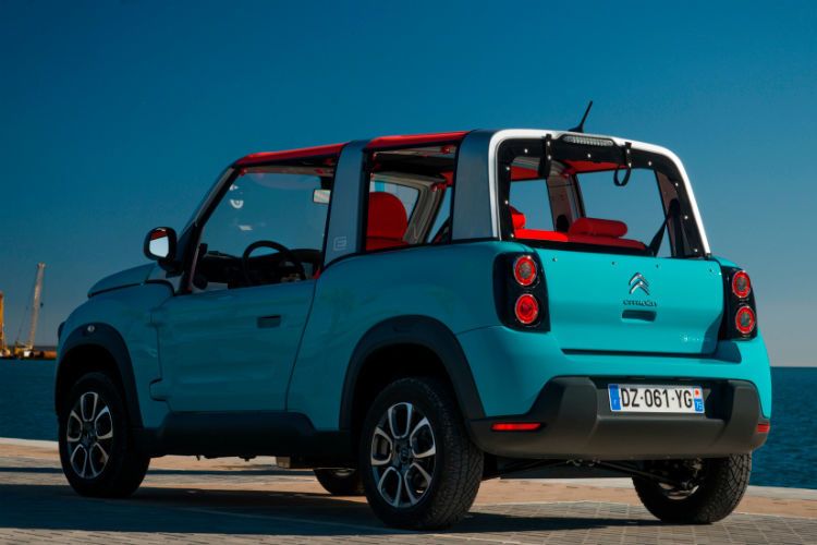 Klares Statement: charakterstarke Kunststoffkarosserie. (Foto: Citroën)