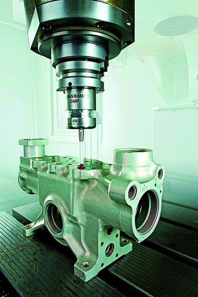 Bild 4: Um bis zu 20% verkürzt das automatische Ermitteln der Rohteillage per Messtaster OMP40 einschließlich automatischer Nullpunktkorrektur die Zeit beim Aufspannen und manuellen Ausrichten von Werkstücken. (Archiv: Vogel Business Media)