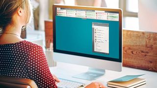 Über das Softphone sind die GLS-Mitarbeiterinnen und -Mitarbeiter überall unter ihrer Bürodurchwahl zu erreichen. (Bild: Rawpixel Ltd.)